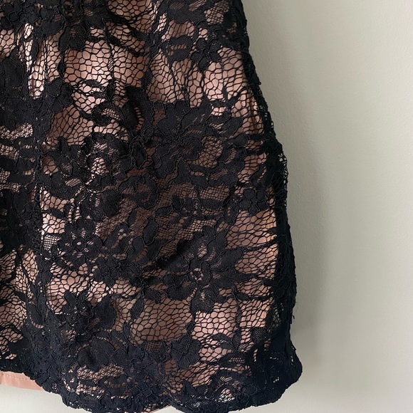 TOBI Mesh Dress - Picture 3 of 9